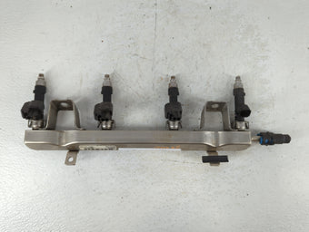 compare product 2009 Mazda 6 Fuel Injectors P/N:080807A 8E5G-AB Fits OEM Used Auto Parts