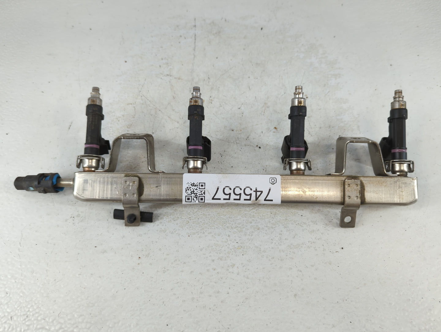 2009 Mazda 6 Fuel Injectors P/N:080807A 8E5G-AB Fits OEM Used Auto Parts - Oemusedautoparts1.com