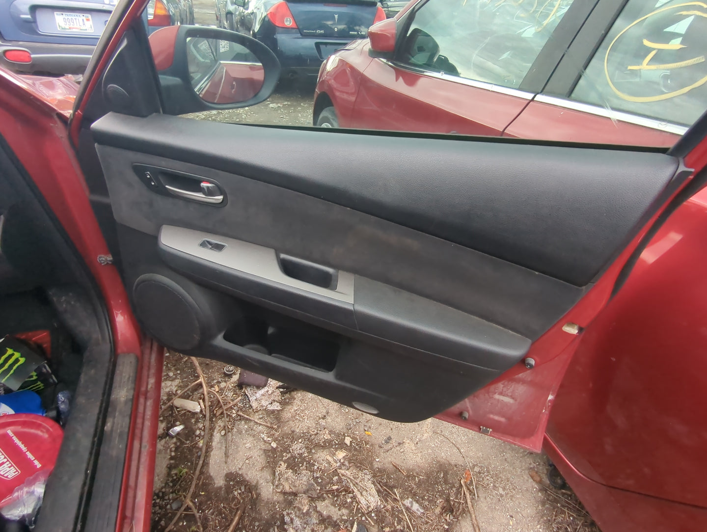 2009 Mazda 6 Front Right Passenger Interior Door Panel Trim - Oemusedautoparts1.com