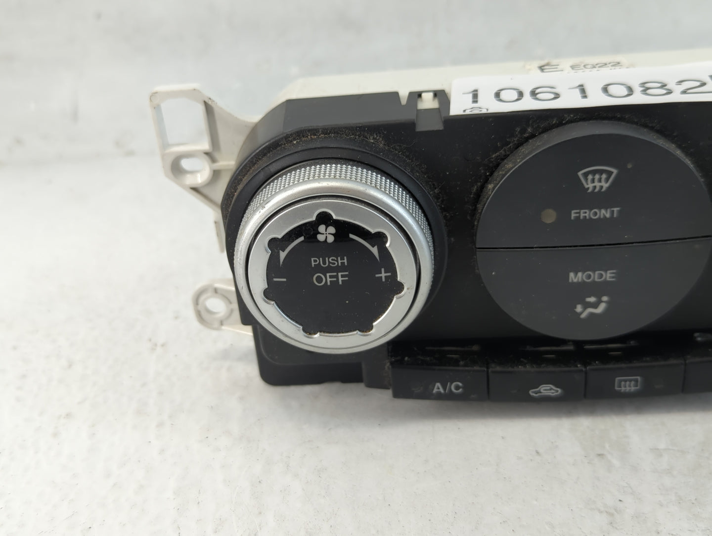 2007-2009 Mazda Cx-7 Climate Control Module Temperature AC/Heater Replacement P/N:K1900EG22 M13 Fits Fits 2007 2008 2009 OEM