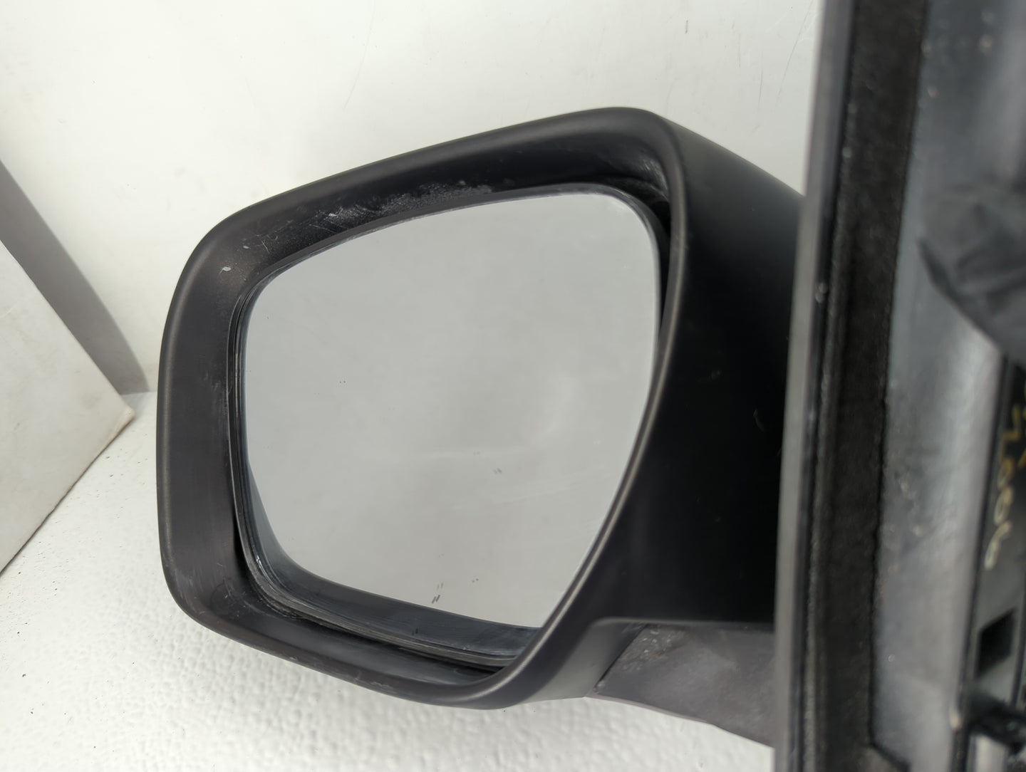 2007-2009 Mazda Cx-7 Driver Side View Mirror - Left Door Mirror OEM Used - Oemusedautoparts1.com