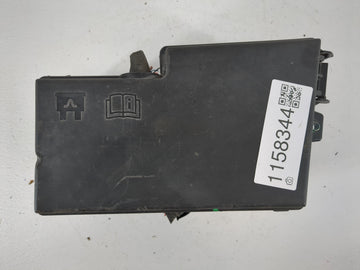2007-2009 Mazda Cx-7 Fusebox Fuse Box Panel Relay Module P/N:518818109 Fits Fits 2007 2008 2009 OEM Used Auto Parts - Oemuse