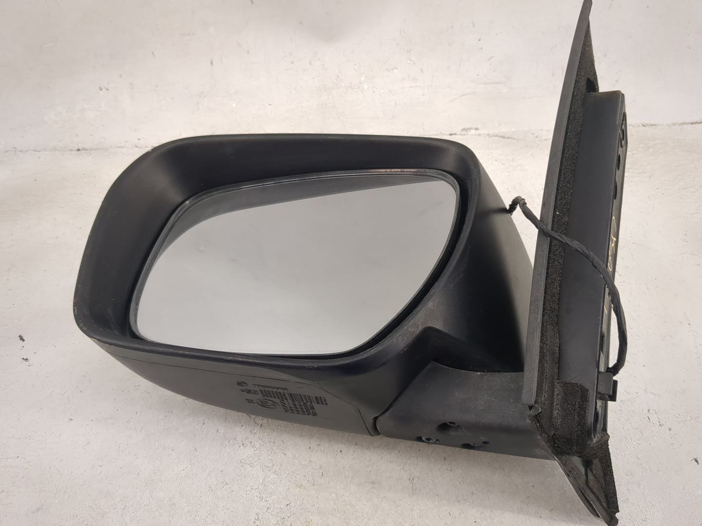 2007-2009 Mazda Cx-7 Driver Side View Mirror - Left Door Mirror OEM Used - Oemusedautoparts1.com