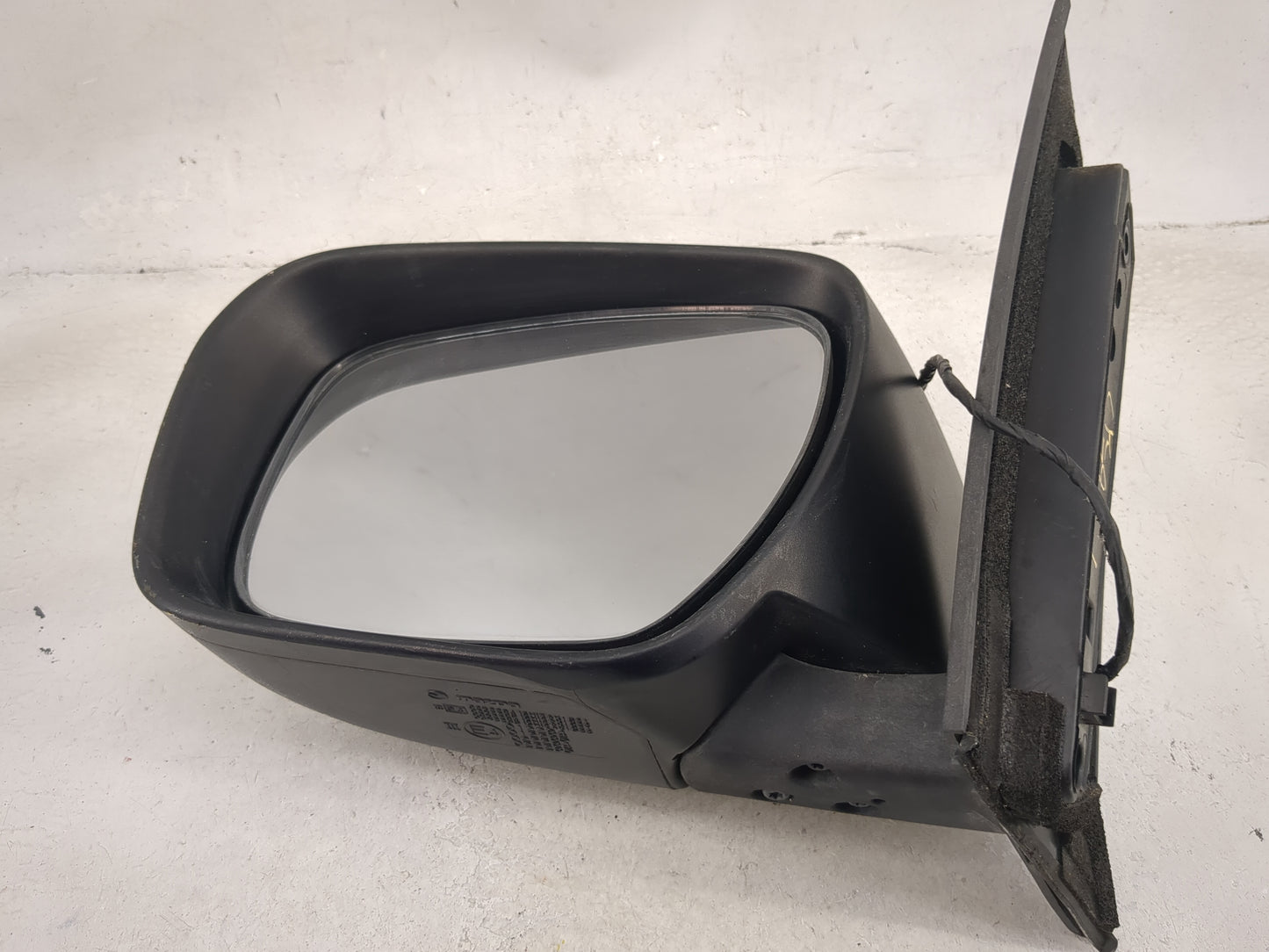 2007-2009 Mazda Cx-7 Driver Side View Mirror - Left Door Mirror OEM Used - Oemusedautoparts1.com