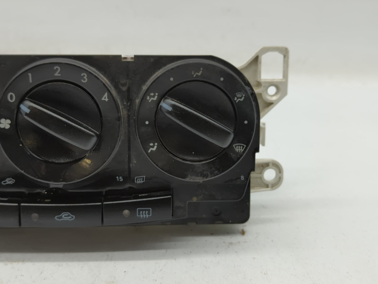 2007-2009 Mazda Cx-7 Climate Control Module Temperature AC/Heater Replacement P/N:BEG21 K1900EG22 Fits Fits 2007 2008 2009 O