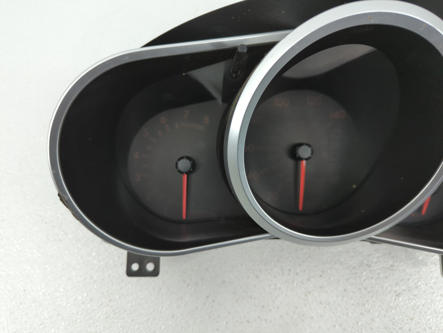 2007-2009 Mazda Cx-7 Instrument Cluster Speedometer Gauges P/N:K9001 EEEG66C, EE EG66 D, EE EG66 B Fits Fits 2007 2008 2009 