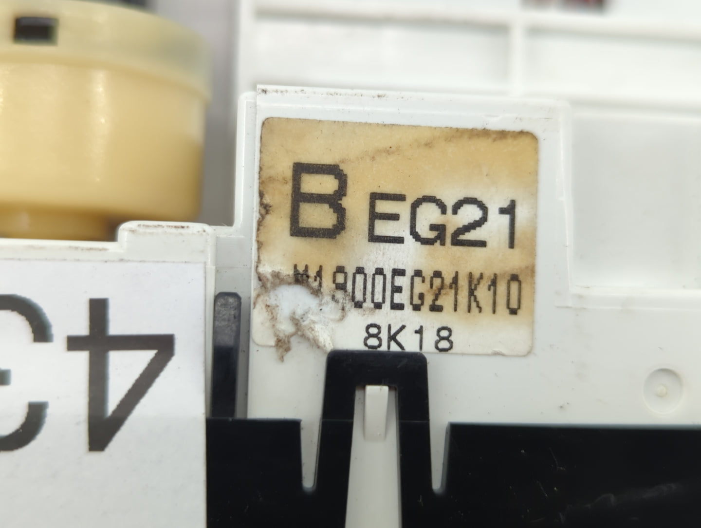 2007-2009 Mazda Cx-7 Climate Control Module Temperature AC/Heater Replacement P/N:M1900EG21K10 M1900EG21E05 Fits OEM Used Au