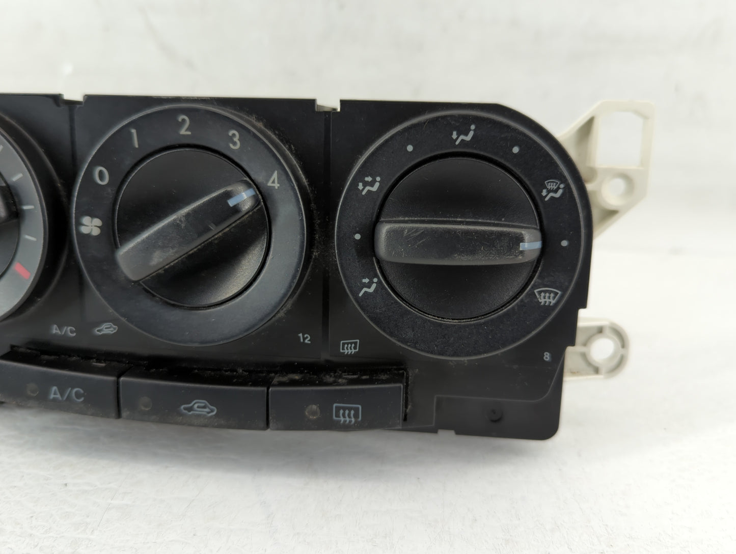 2007-2009 Mazda Cx-7 Climate Control Module Temperature AC/Heater Replacement P/N:M1900EG21K10 Fits Fits 2007 2008 2009 OEM 