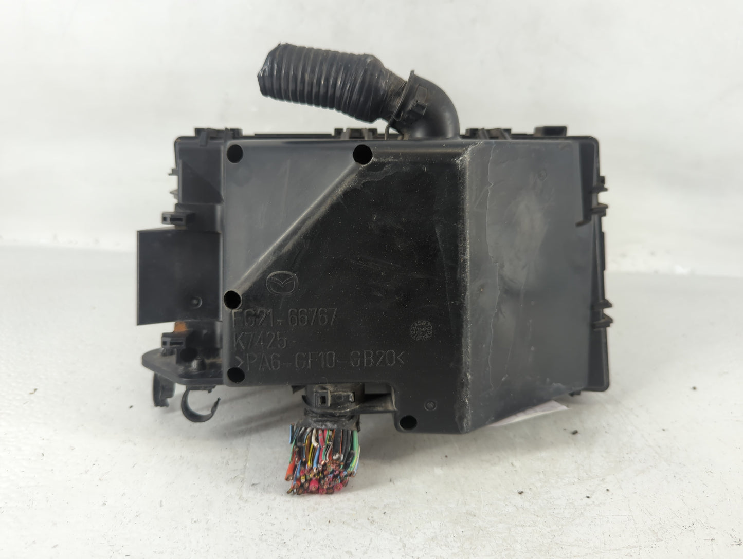 2007-2009 Mazda Cx-7 Fusebox Fuse Box Panel Relay Module P/N:EG23 66761 Fits Fits 2007 2008 2009 OEM Used Auto Parts - Oemus
