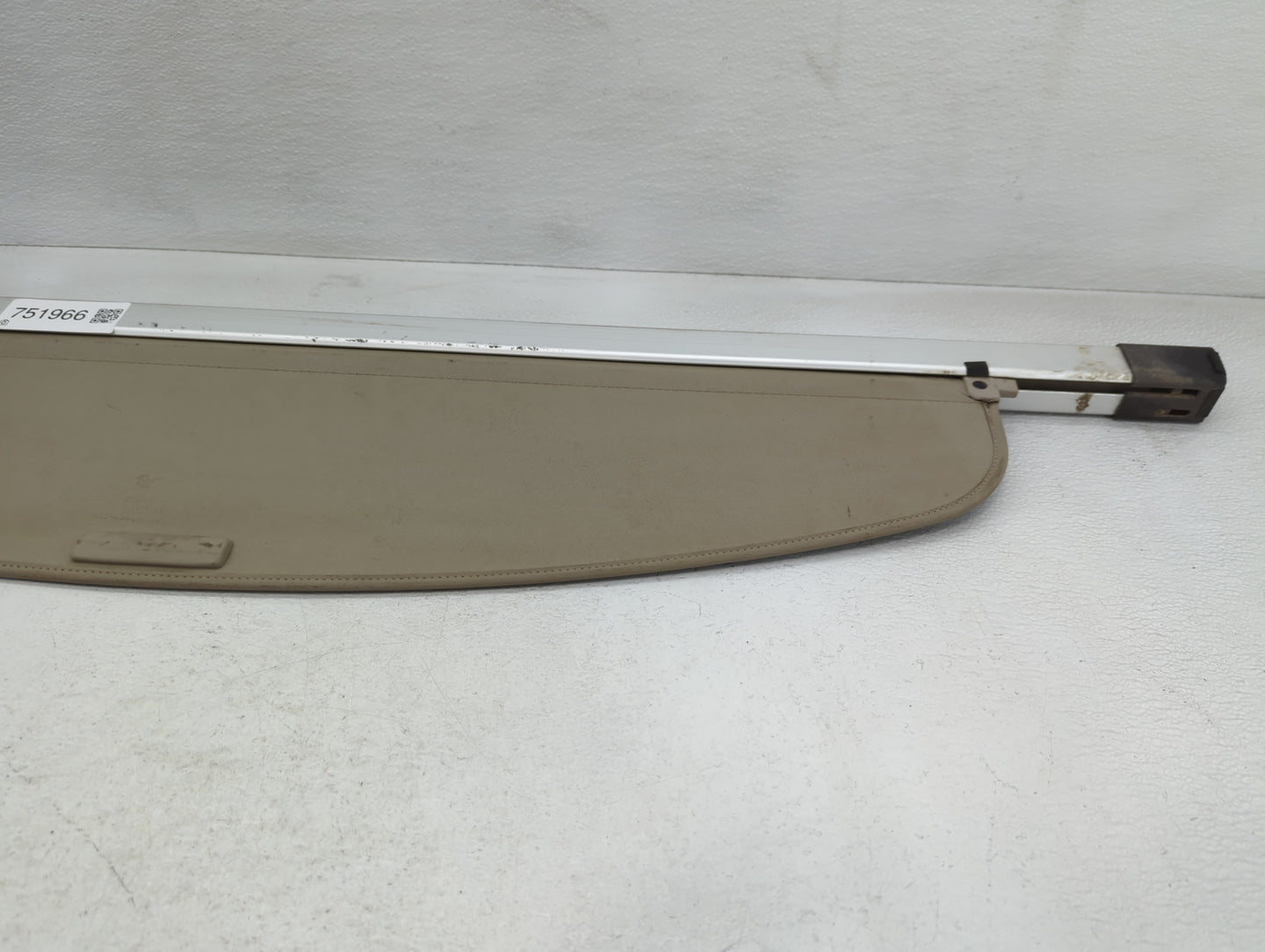 2009 Mazda Cx-7 Rear Cargo Cover Storage Retractable Shade - Oemusedautoparts1.com