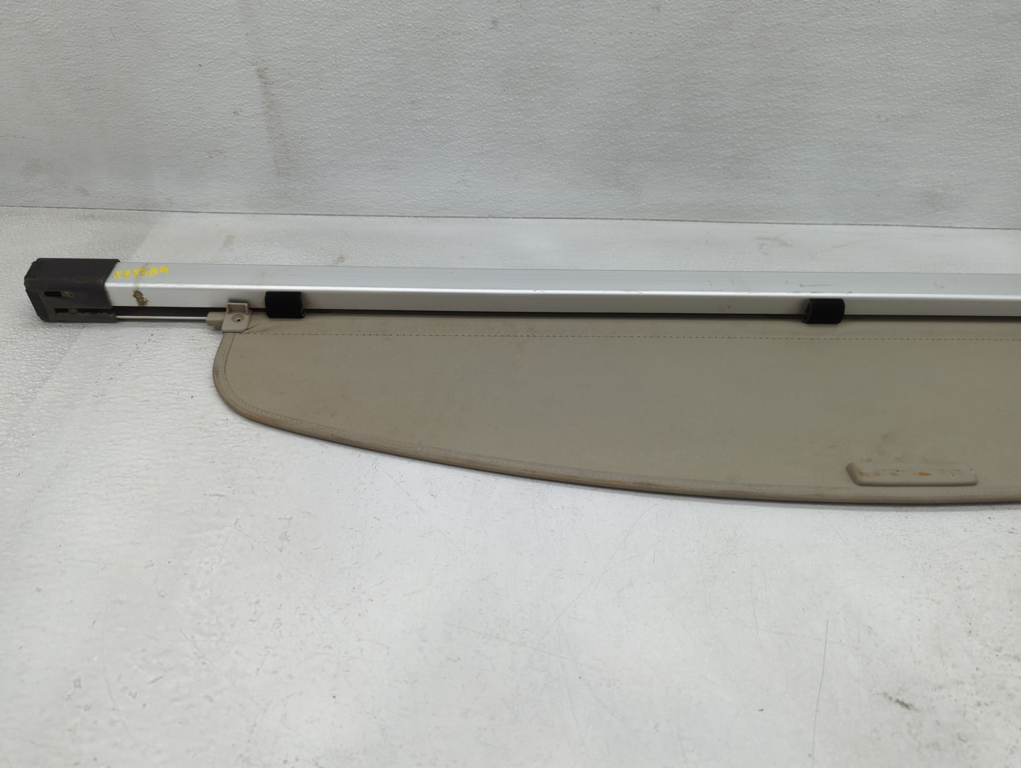 2009 Mazda Cx-7 Rear Cargo Cover Storage Retractable Shade - Oemusedautoparts1.com