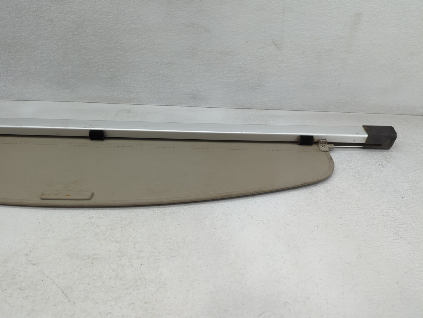 2009 Mazda Cx-7 Rear Cargo Cover Storage Retractable Shade - Oemusedautoparts1.com
