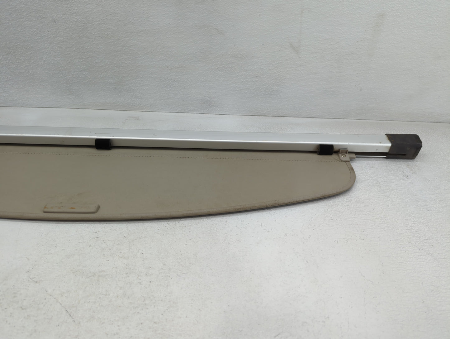 2009 Mazda Cx-7 Rear Cargo Cover Storage Retractable Shade - Oemusedautoparts1.com