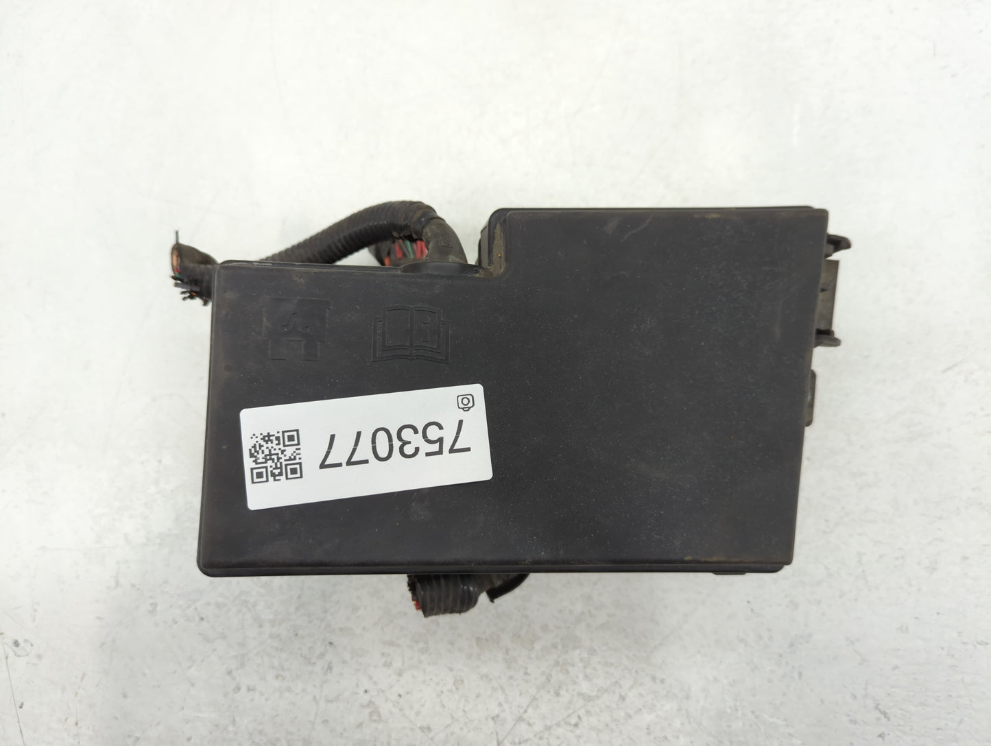 2007-2009 Mazda Cx-7 Fusebox Fuse Box Panel Relay Module P/N:EG23-66765 Fits Fits 2007 2008 2009 OEM Used Auto Parts - Oemus