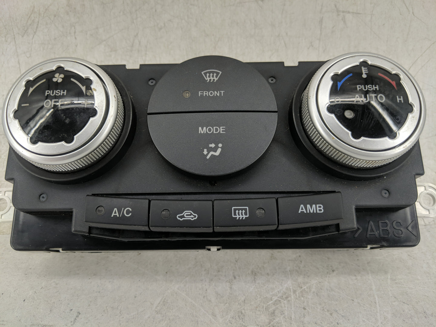 2009 Mazda Cx7 Climate Control Module Temperature AC/Heater Replacement P/N:K1900EG22 EG22 Fits Fits 2007 2008 OEM Used Auto