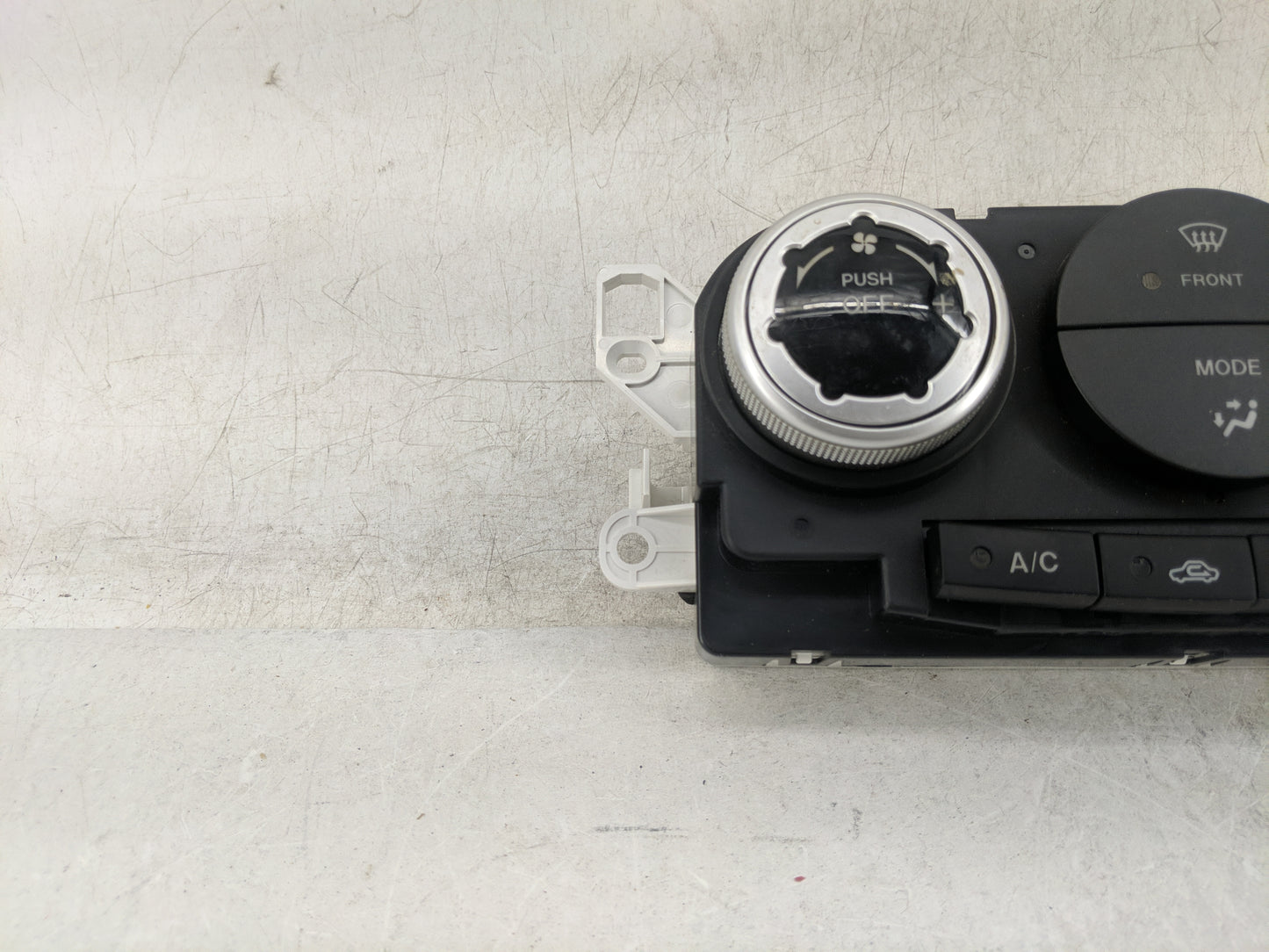 2009 Mazda Cx7 Climate Control Module Temperature AC/Heater Replacement P/N:K1900EG22 EG22 Fits Fits 2007 2008 OEM Used Auto