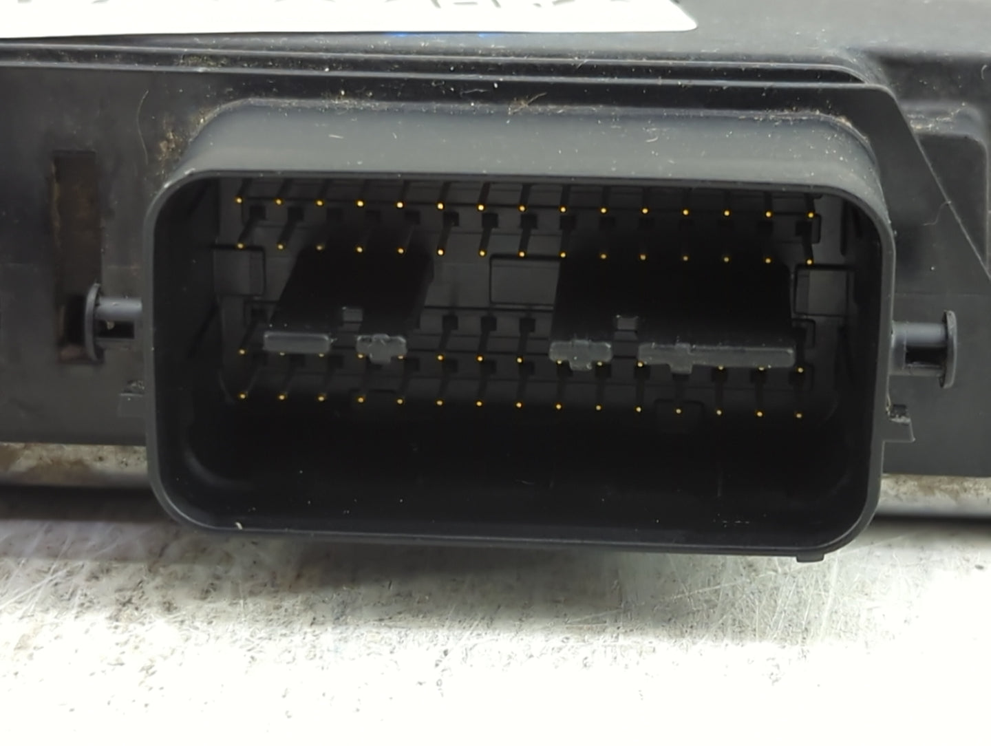 2009 Mazda Mazda3 PCM Engine Control Computer ECU ECM PCU OEM P/N:LFS918881G LFS9, 279700-6470 Fits OEM Used Auto Parts - Oe