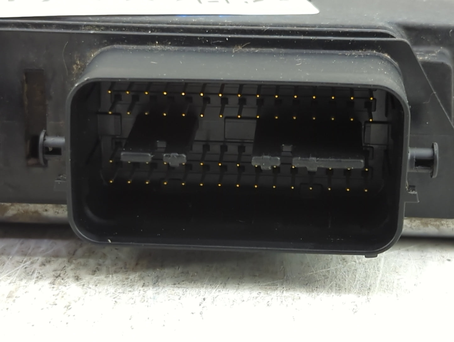 2009 Mazda Mazda3 PCM Engine Control Computer ECU ECM PCU OEM P/N:LFS918881G LFS9, 279700-6470 Fits OEM Used Auto Parts - Oe