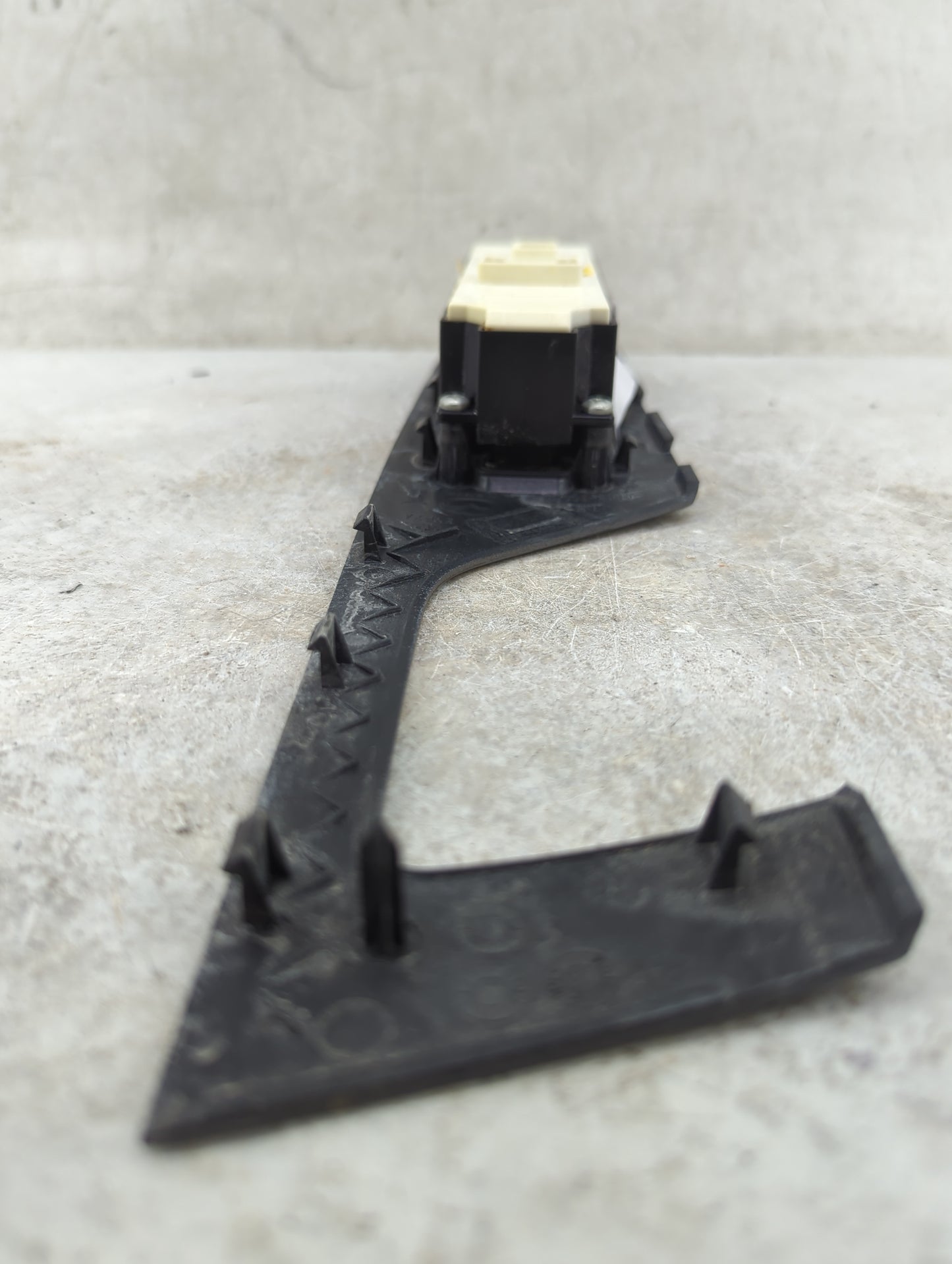 2009 Mazda Mazda6 Master Power Window Switch Replacement Driver Side Left P/N:GS3L6635OB GS3L66350B Fits OEM Used Auto Parts