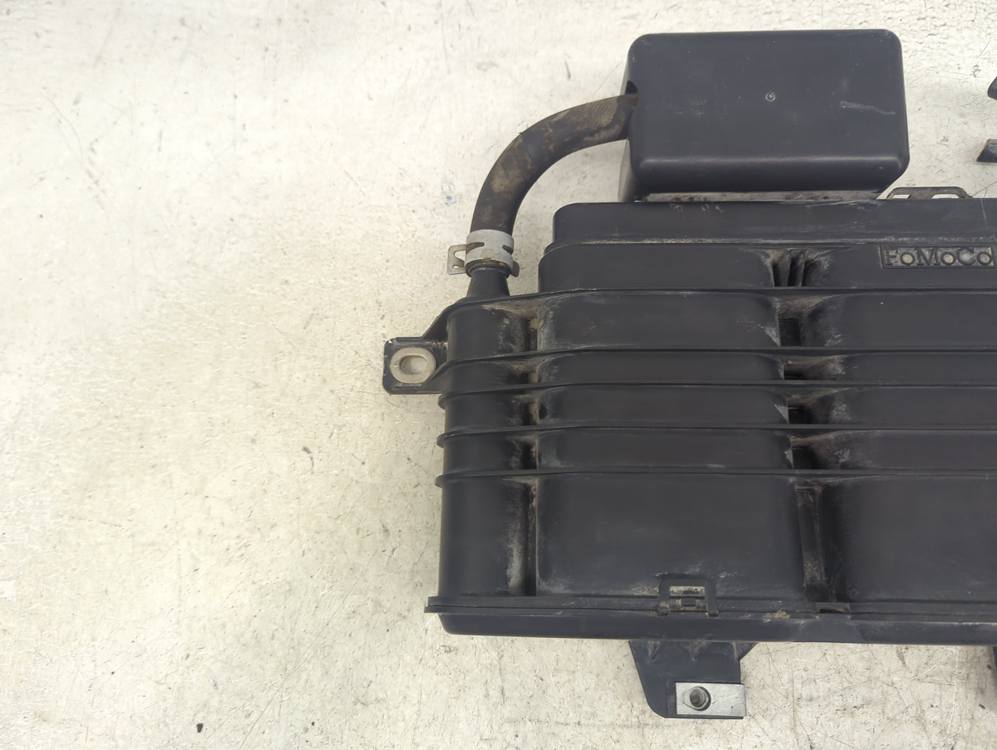 2009 Mazda Mazda6 Fuel Vapor Charcoal Canister - Oemusedautoparts1.com