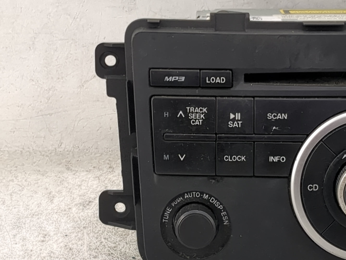 2009 Mazda Mazda Cx-9 Radio AM FM Cd Player Receiver Replacement P/N:14795565 TE9166AR0B Fits OEM Used Auto Parts - Oemuseda