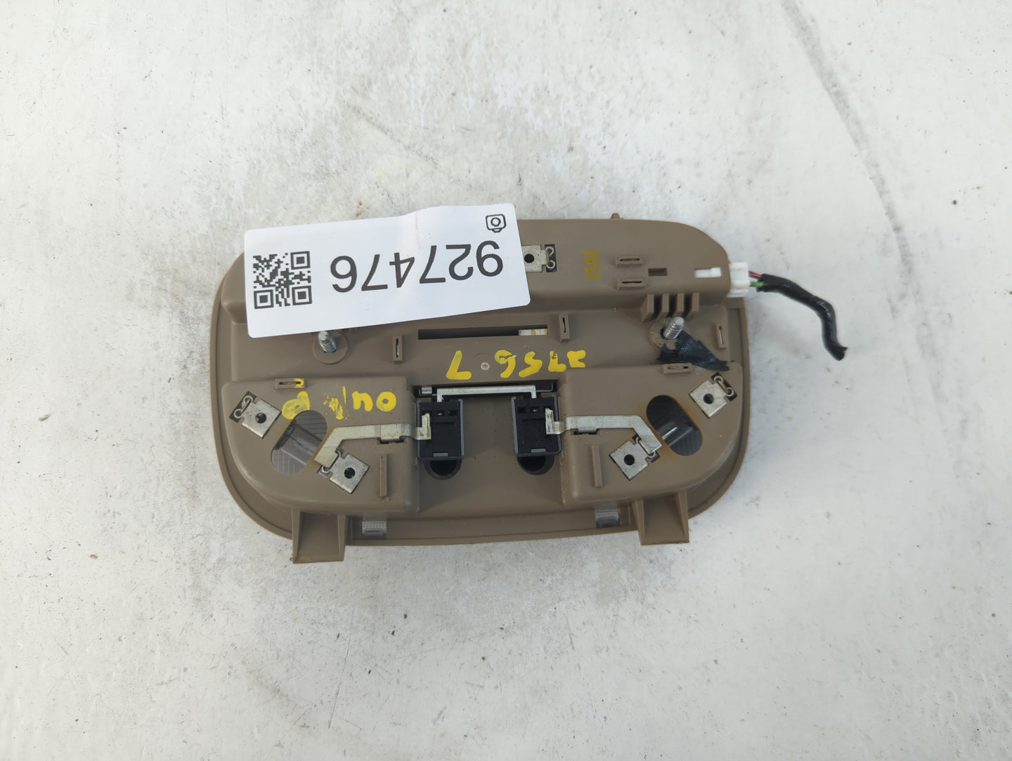 2009 Mazda Tribute Overhead Roof Console - Oemusedautoparts1.com