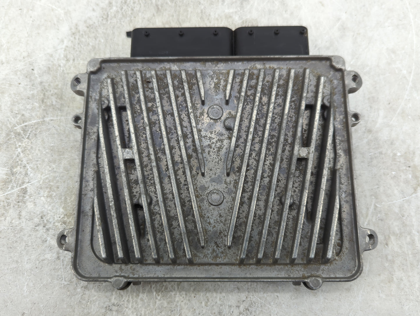 2009 Mercedes-Benz C-Class PCM Engine Control Computer ECU ECM PCU OEM P/N:A2721530592 A0034467740 Fits Fits 2010 2011 2012 