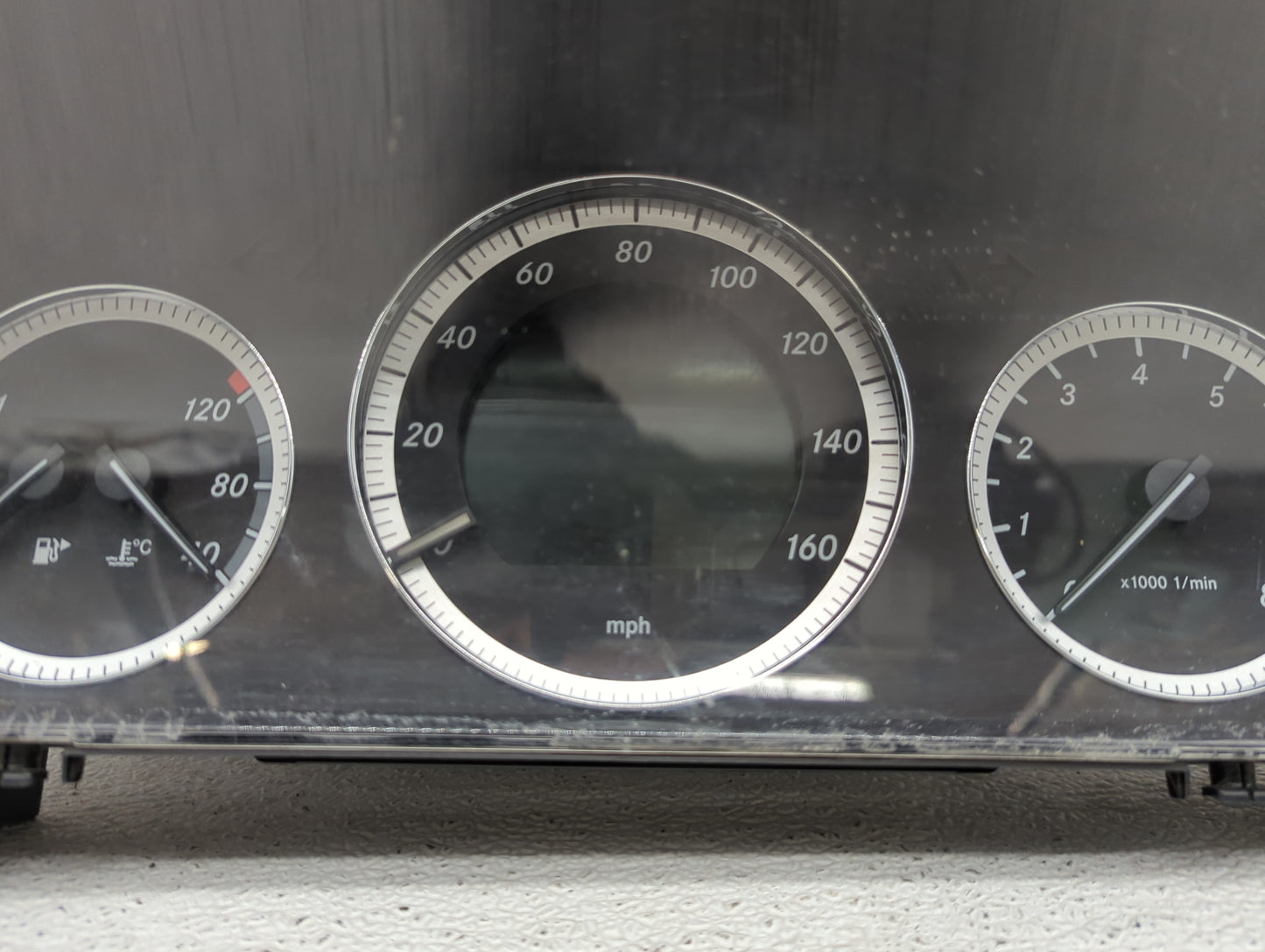 2009 Mercedes-Benz C-Class Instrument Cluster Speedometer Gauges P/N:A2049003700 A2C53347520, A2045406811, A2049022600 Fits 