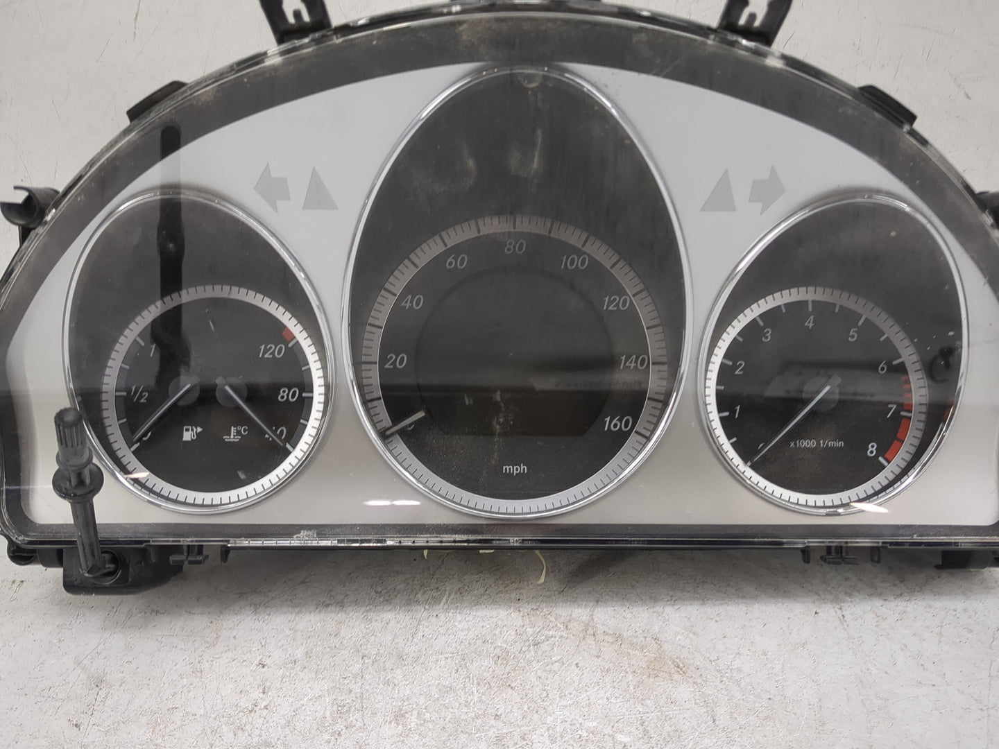 2009 Mercedes-Benz C-Class Instrument Cluster Speedometer Gauges P/N:A2045409648 A2045406911, A2044423621, A2044423821 Miles