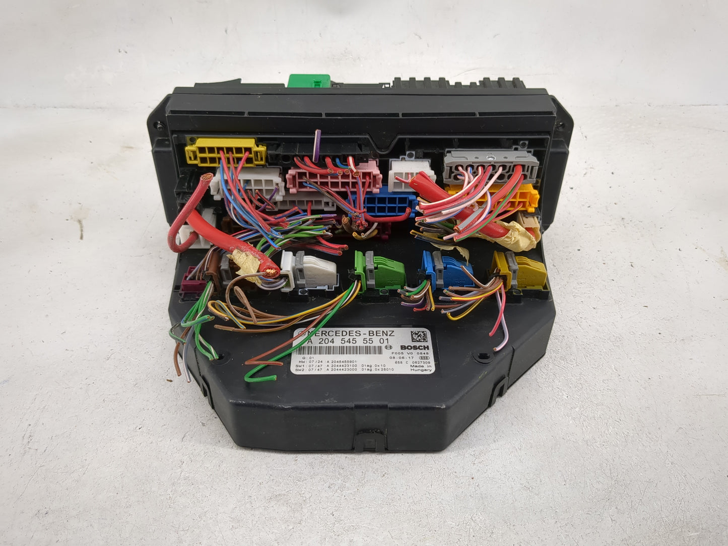 2009 Mercedes-Benz C-Class Fusebox Fuse Box Panel Relay Module P/N:A 204 545 55 01 2045455901, 2044423100, 2044423000 Fits O