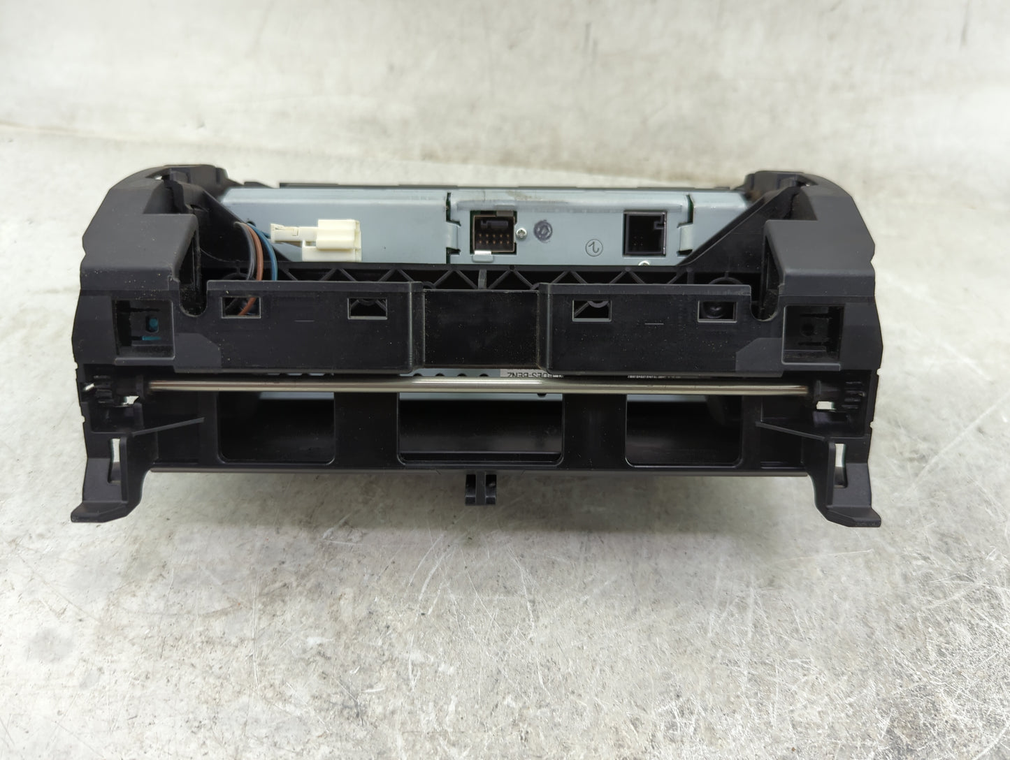 2008-2011 Mercedes-benz C300 Information Display Screen Black - Oemusedautoparts1.com
