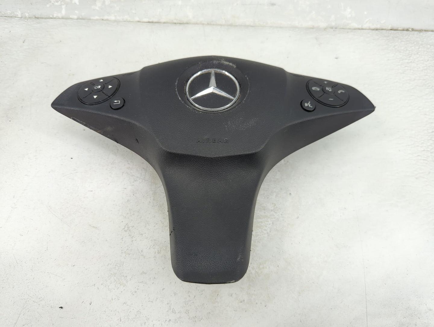 2008-2009 Mercedes-benz C300 Air Bag Driver Left Steering Wheel Mounted - Oemusedautoparts1.com