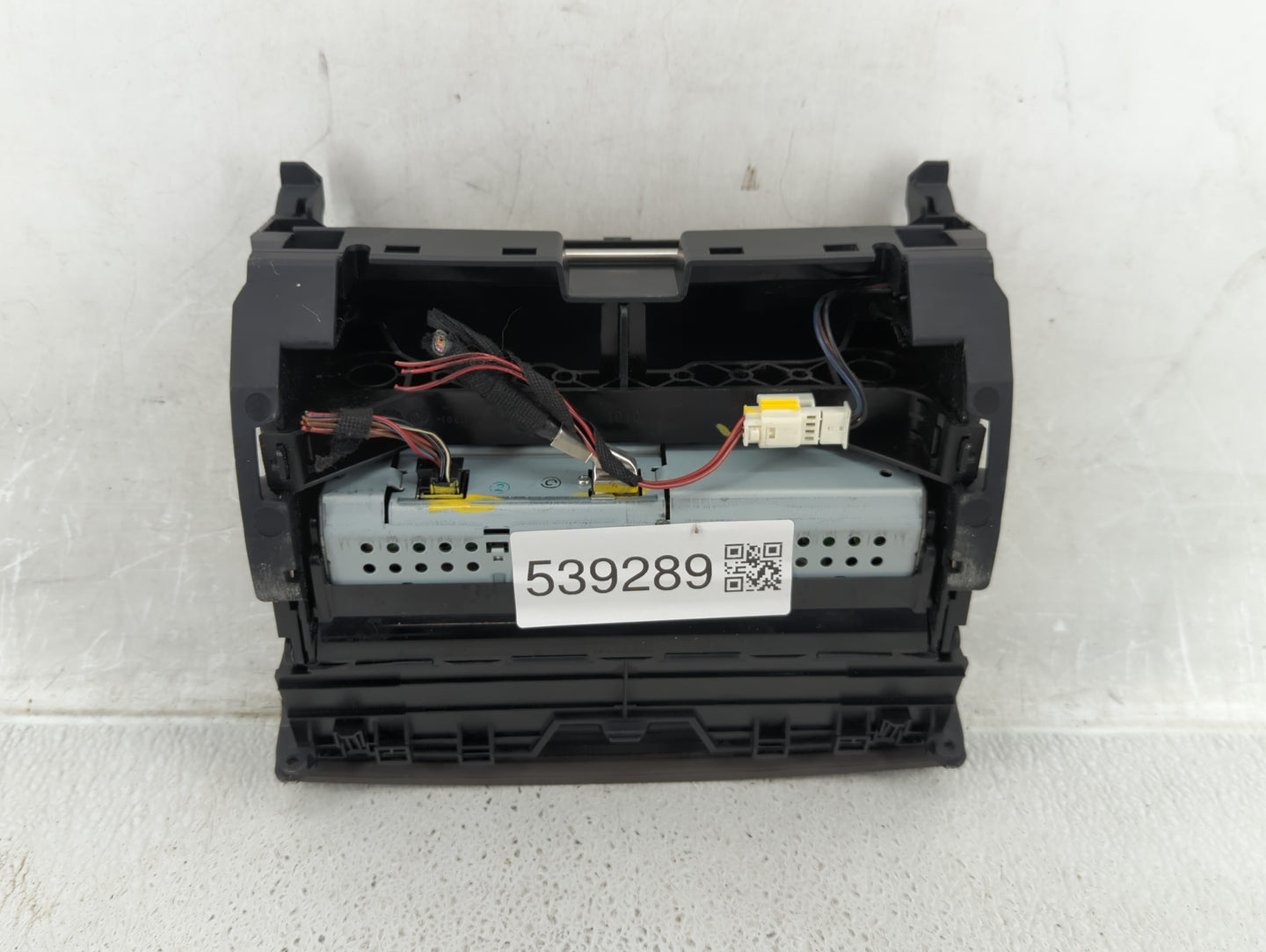 Mercedes-benz C300 Radio Control Panel - Oemusedautoparts1.com