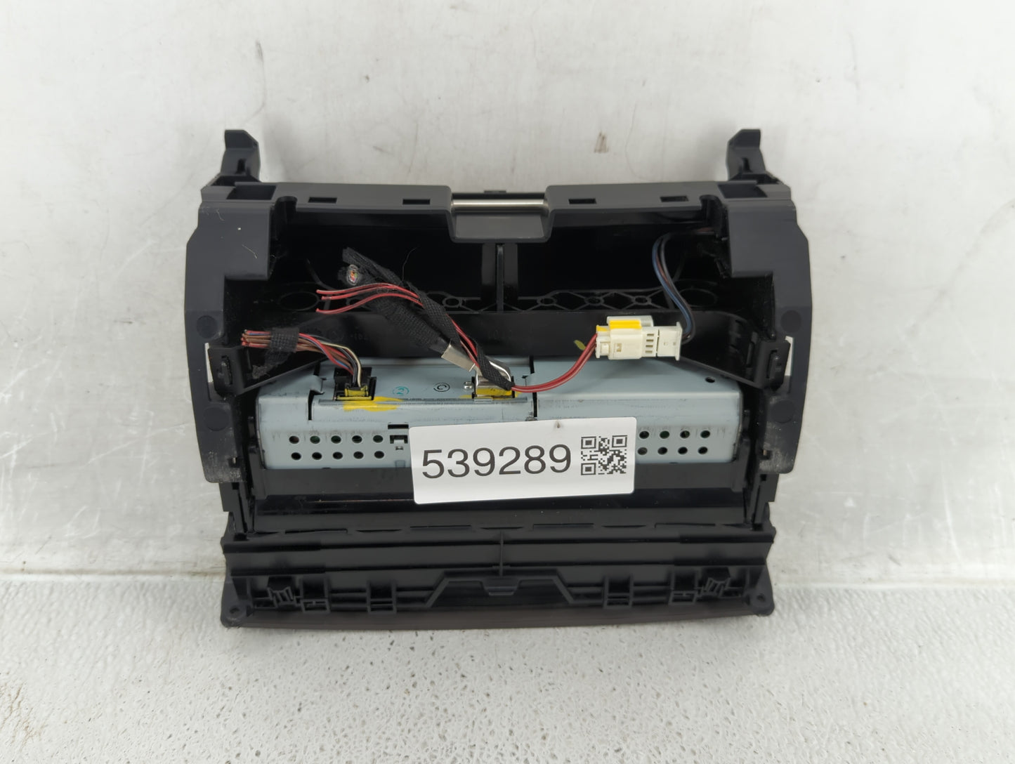 Mercedes-benz C300 Radio Control Panel - Oemusedautoparts1.com