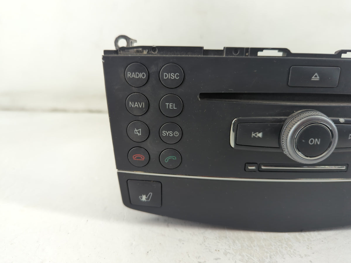 2008-2009 Mercedes-Benz C300 Radio AM FM Cd Player Receiver Replacement P/N:A 204 870 36 96 Fits Fits 2008 2009 OEM Used Aut