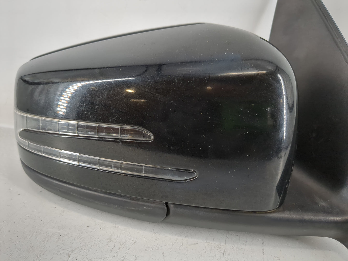 2009 Mercedes-Benz C350 Passenger Side View Mirror - Right Door Mirror OEM Used - Oemusedautoparts1.com