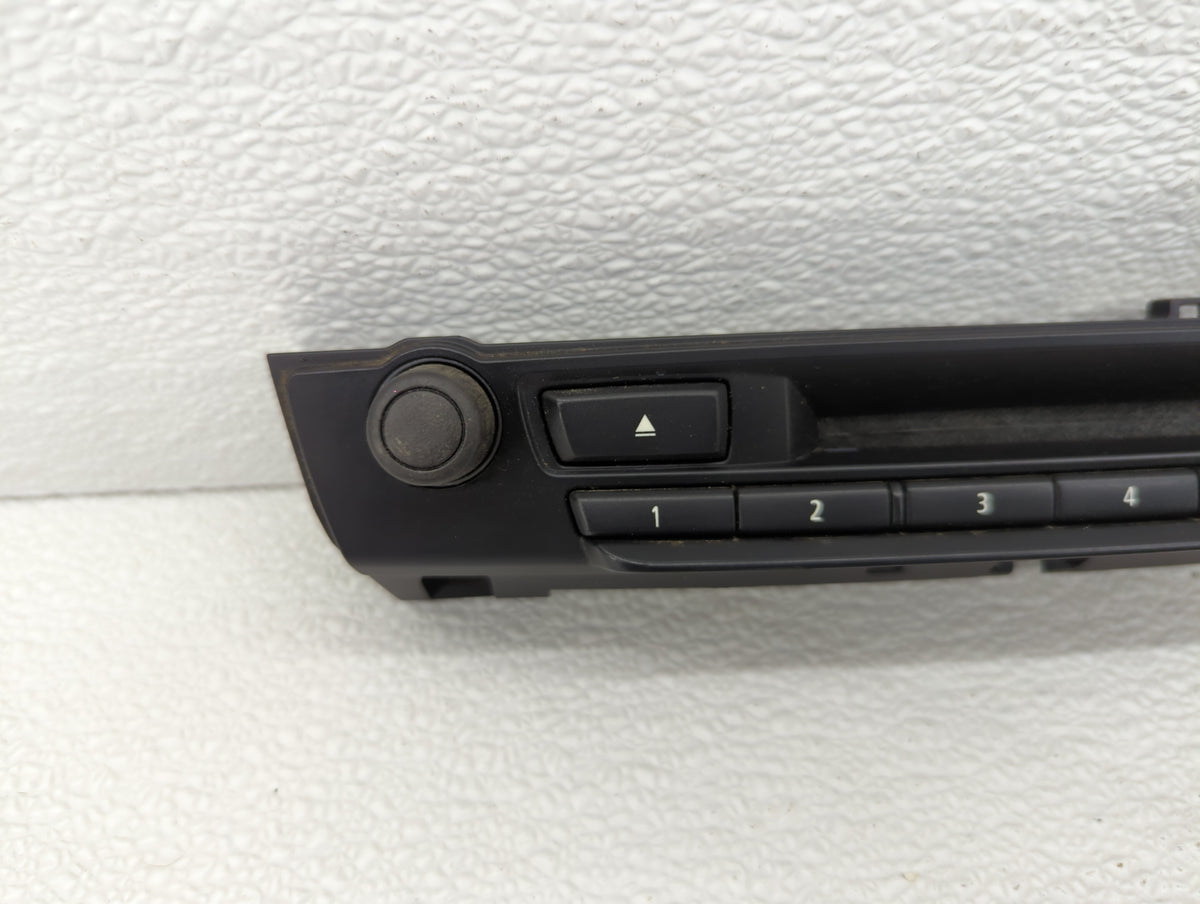 2008-2011 Mercedes-benz C350 Information Radio Display Screen - Oemusedautoparts1.com