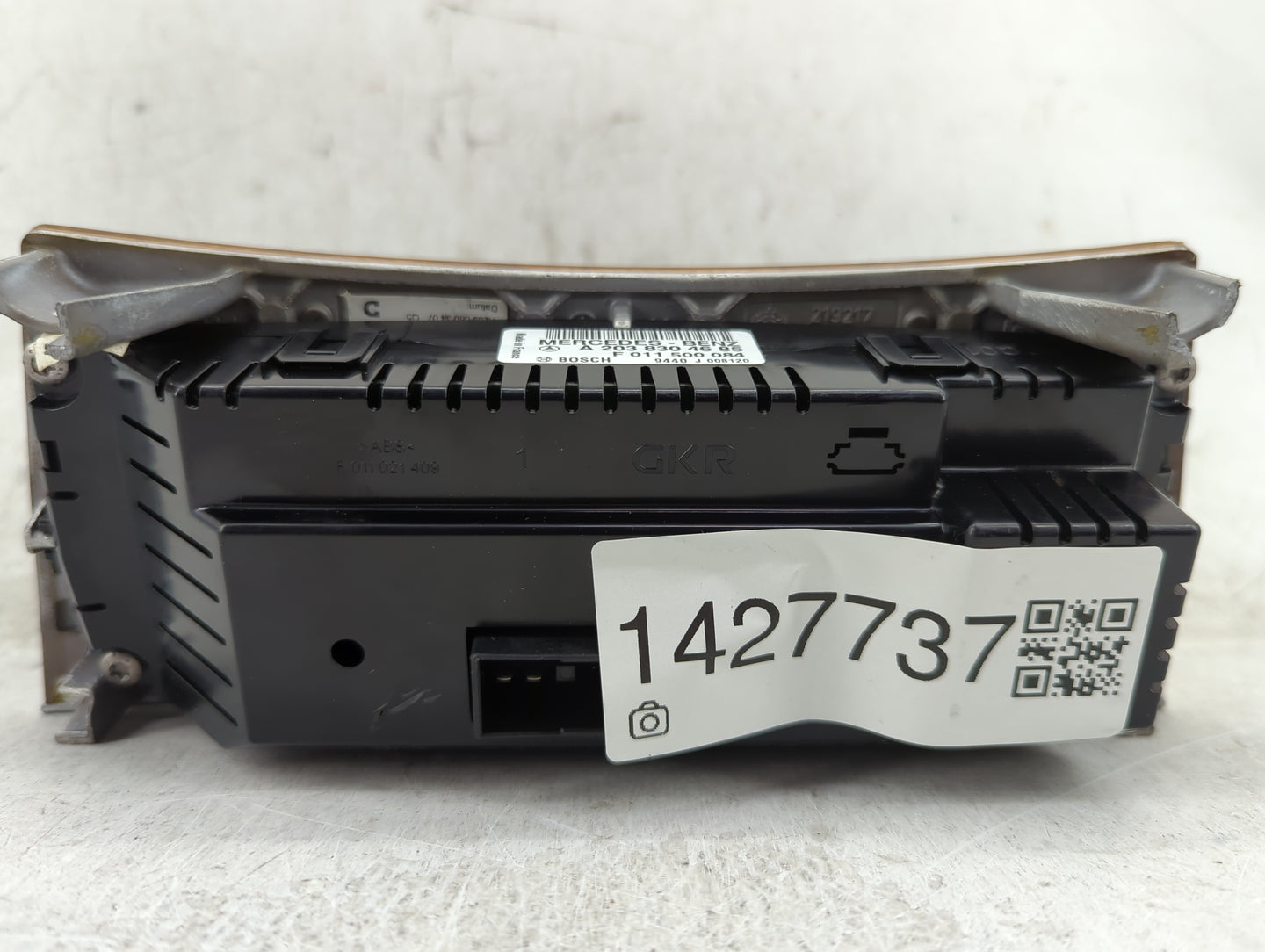 2007-2009 Mercedes-Benz Clk350 Climate Control Module Temperature AC/Heater Replacement P/N:A 203 830 46 85 Fits OEM Used Au