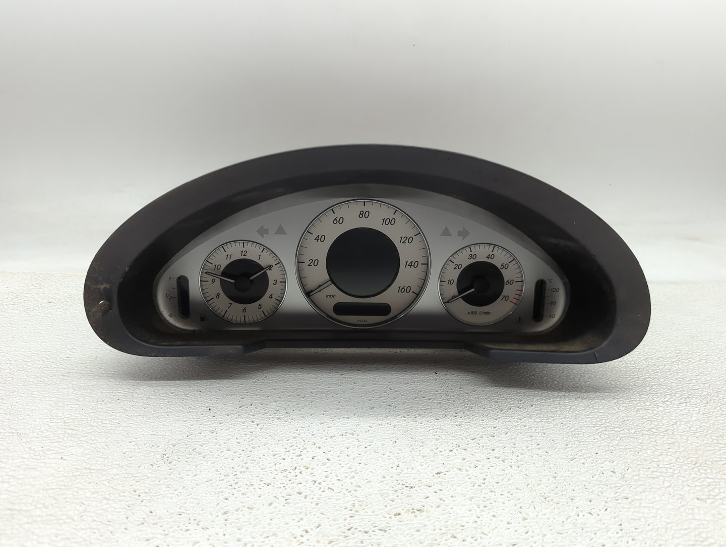 2009 Mercedes-Benz E-Class Instrument Cluster Speedometer Gauges P/N:A2114404011 110.080/382.046 Fits OEM Used Auto Parts - 