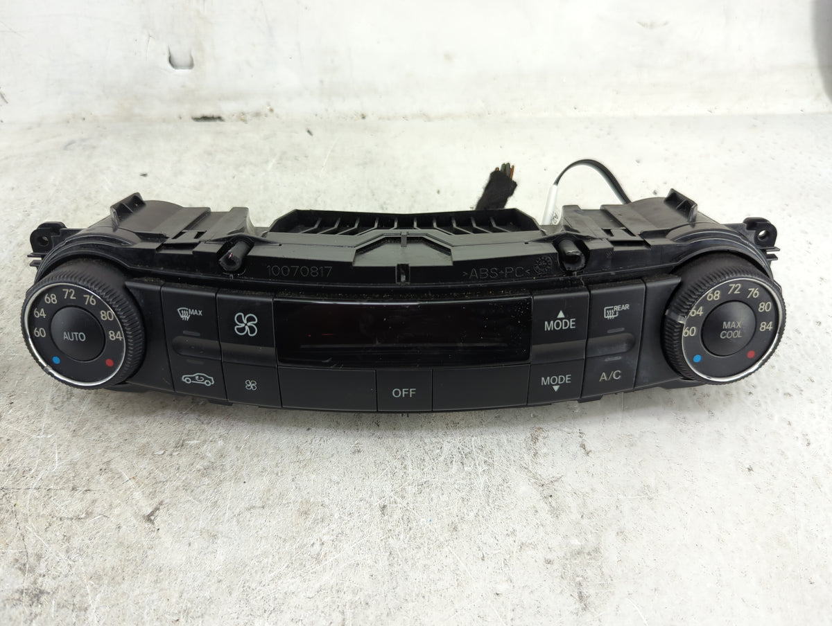 2009 Mercedes-Benz E-Class Climate Control Module Temperature AC/Heater Replacement P/N:10070817 MB985002 Fits Fits 2007 200