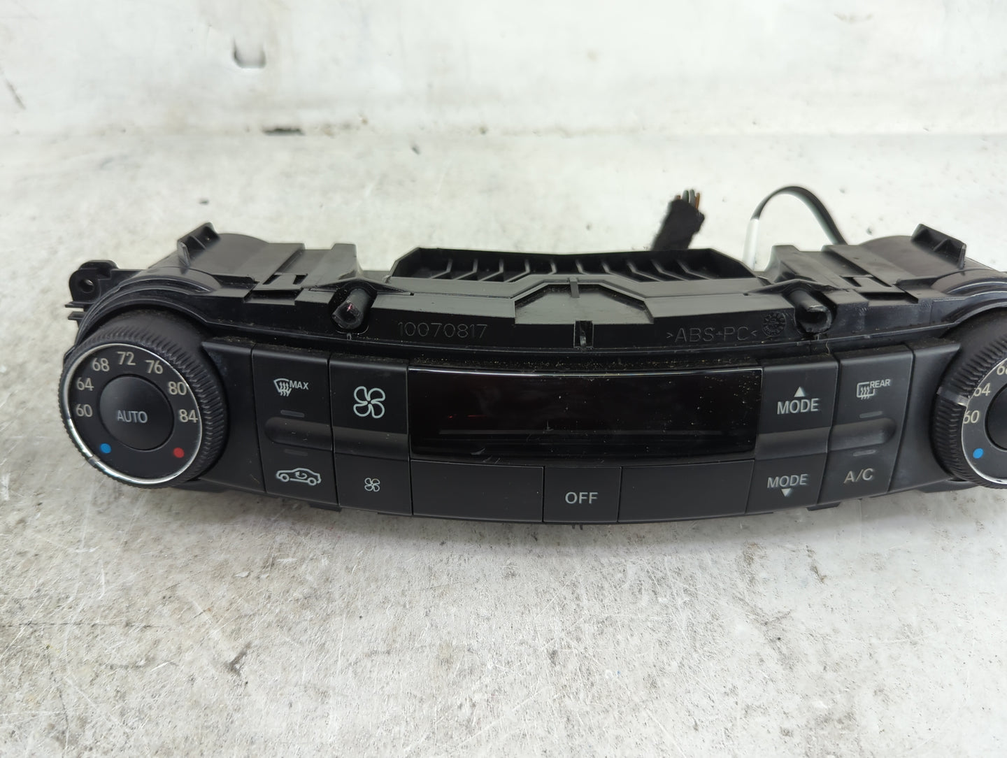2009 Mercedes-Benz E-Class Climate Control Module Temperature AC/Heater Replacement P/N:10070817 MB985002 Fits Fits 2007 200