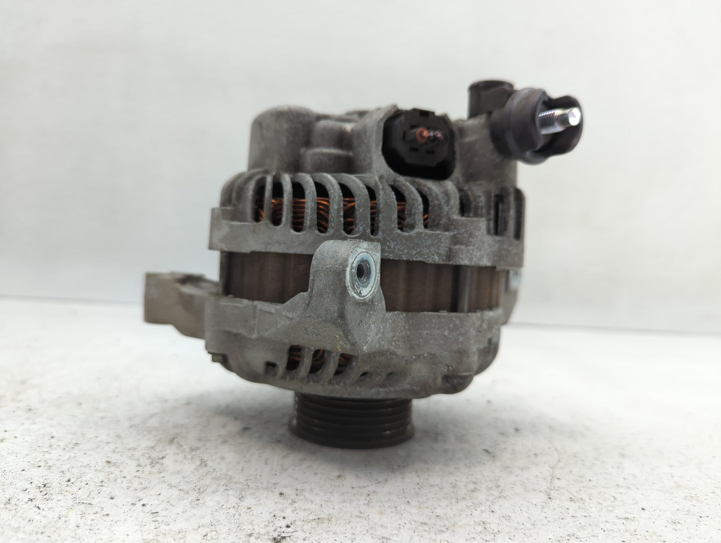 2009 Mercedes-Benz E250 Alternator Replacement Generator Charging Assembly Engine OEM P/N:A003TH5591ZC 9C2T-10300-DA Fits OE