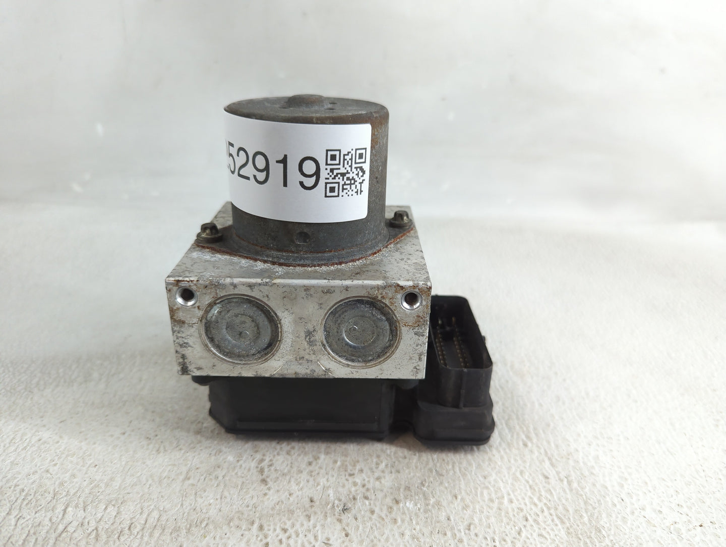 2009 Mercedes-Benz E350 ABS Pump Control Module Replacement P/N:9C24-2C346-AE Fits OEM Used Auto Parts - Oemusedautoparts1.c