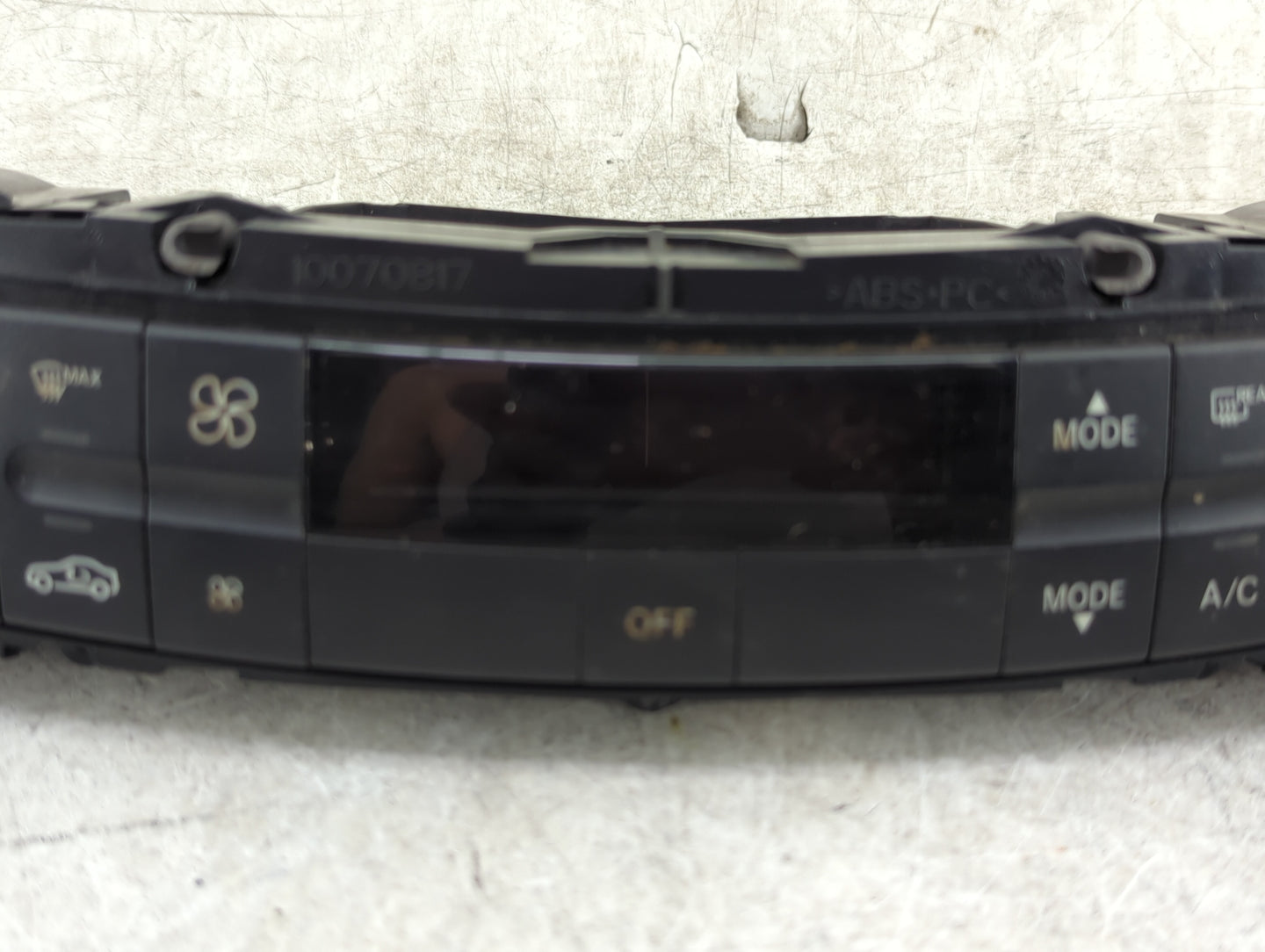 2009 Mercedes-Benz E350 Climate Control Module Temperature AC/Heater Replacement P/N:211 830 3290 Fits OEM Used Auto Parts -