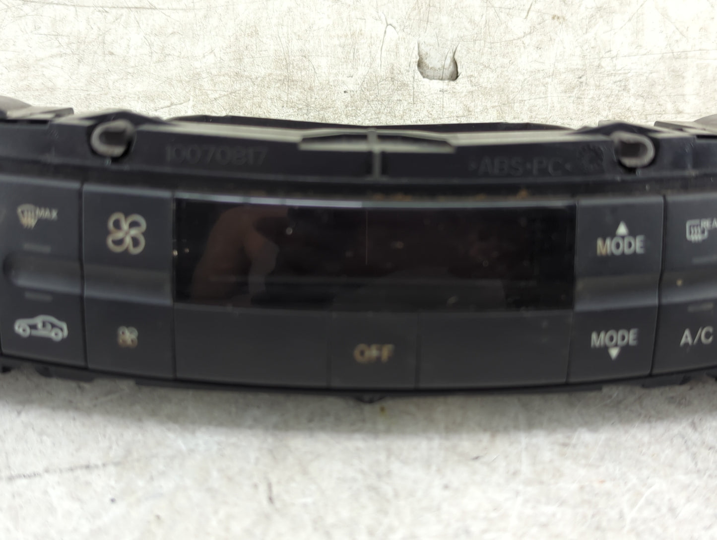 2009 Mercedes-Benz E350 Climate Control Module Temperature AC/Heater Replacement P/N:211 830 3290 Fits OEM Used Auto Parts -