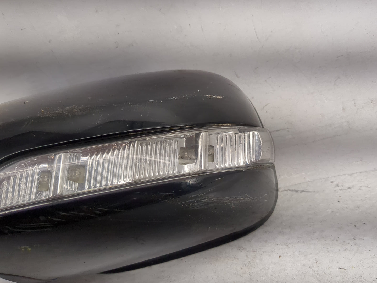 2007-2009 Mercedes-Benz E350 Driver Side View Mirror - Left Door Mirror OEM Used - Oemusedautoparts1.com