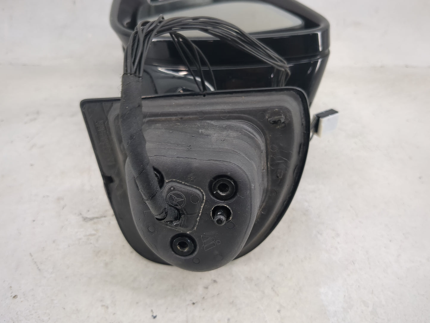 2007-2009 Mercedes-Benz E350 Driver Side View Mirror - Left Door Mirror OEM Used - Oemusedautoparts1.com
