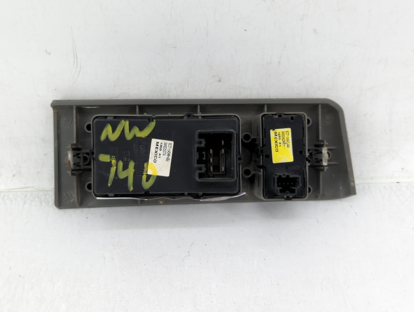 2009 Mercedes-Benz E350 Master Power Window Switch Replacement Driver Side Left P/N:8C3T-14540-ABW 8L54-14B133-ACW Fits OEM 