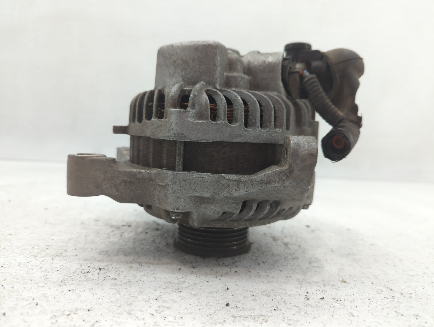 2009 Mercedes-Benz E350 Alternator Replacement Generator Charging Assembly Engine OEM P/N:9C2T-10300-DA Fits OEM Used Auto P