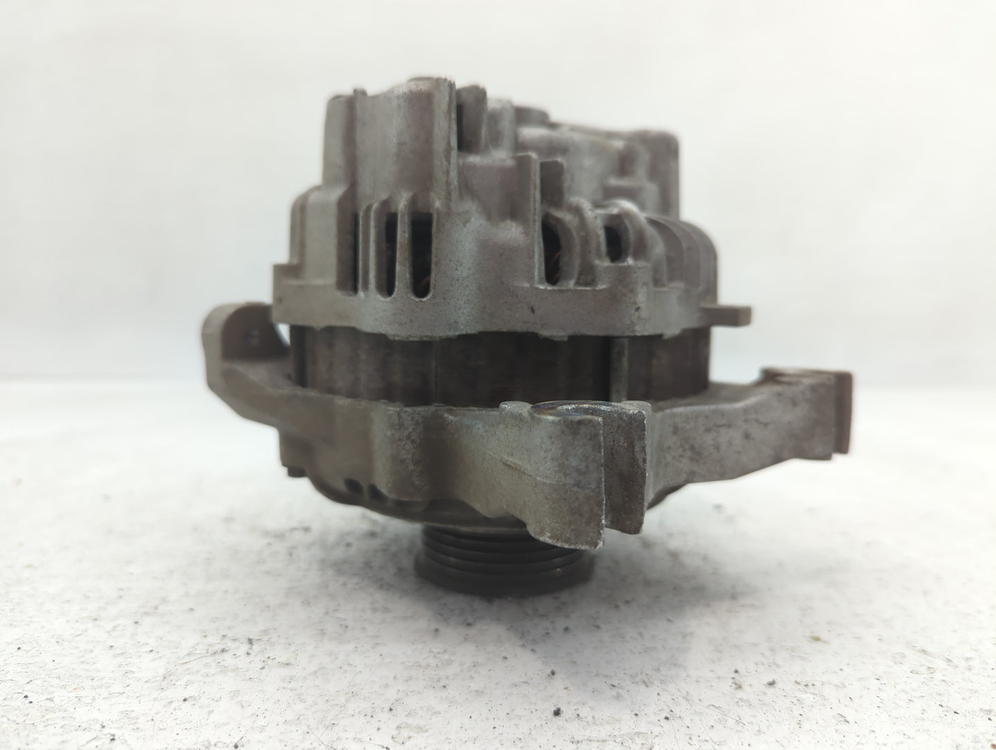 2009 Mercedes-Benz E350 Alternator Replacement Generator Charging Assembly Engine OEM P/N:9C2T-10300-DA Fits OEM Used Auto P